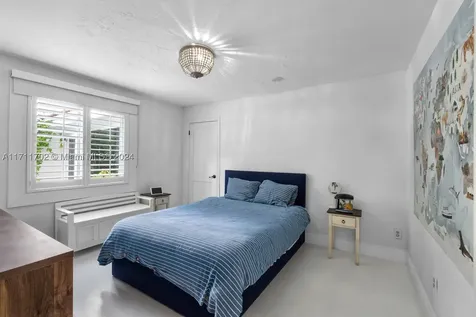 2974 Old Alton Road Miami Beach FL 33140