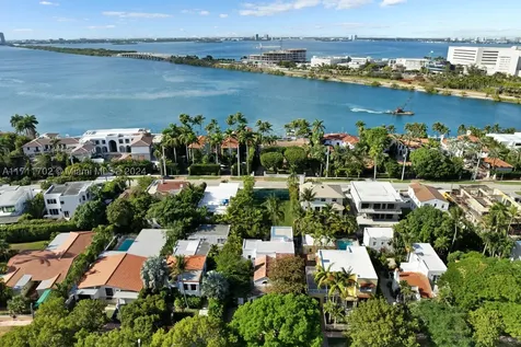 2974 Old Alton Road Miami Beach FL 33140