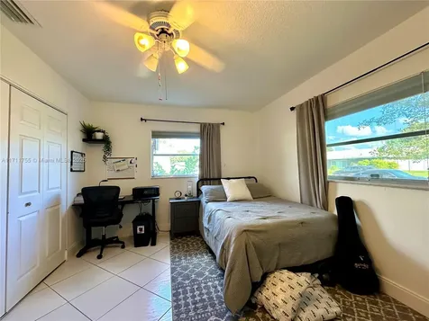 8115 NW 100th Terrace Tamarac FL 33321