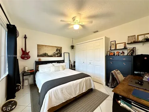 8115 NW 100th Terrace Tamarac FL 33321