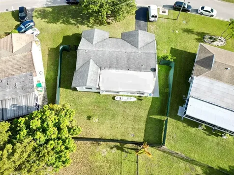 8115 NW 100th Terrace Tamarac FL 33321