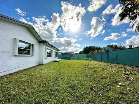 8115 NW 100th Terrace Tamarac FL 33321