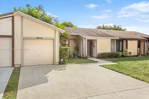 9610 W Elm Lane Miramar FL 33025