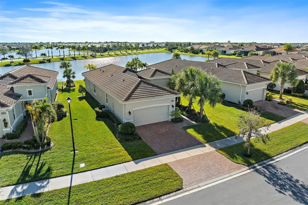 8907 SW Pepoli Way Port St. Lucie FL 34987