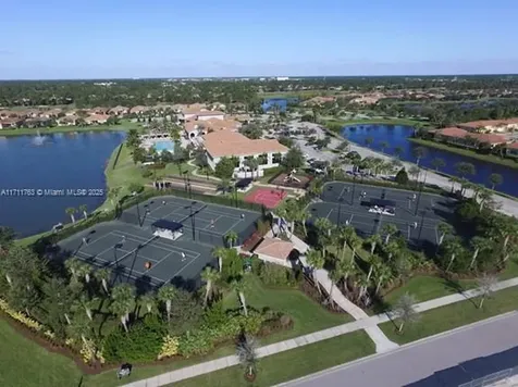 8907 SW Pepoli Way Port St. Lucie FL 34987