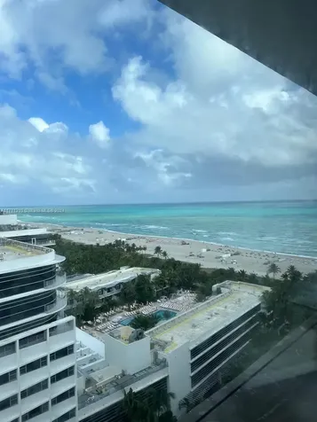 100 Lincoln Road Miami Beach FL 33139