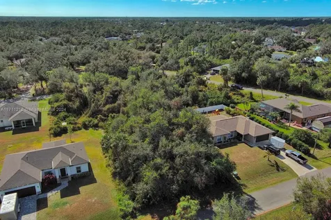 #3 Sargon Avenue North Port FL 34287