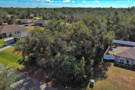 #3 Sargon Avenue North Port FL 34287