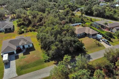 #3 Sargon Avenue North Port FL 34287