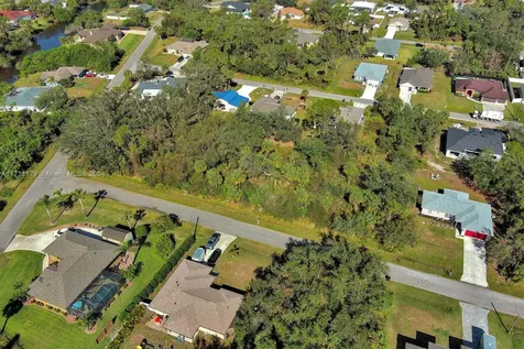 #1 Sargon Avenue North Port FL 34287