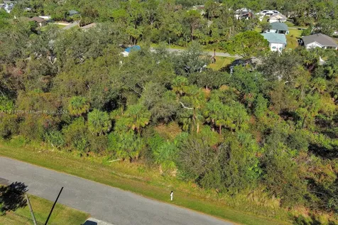 #1 Sargon Avenue North Port FL 34287
