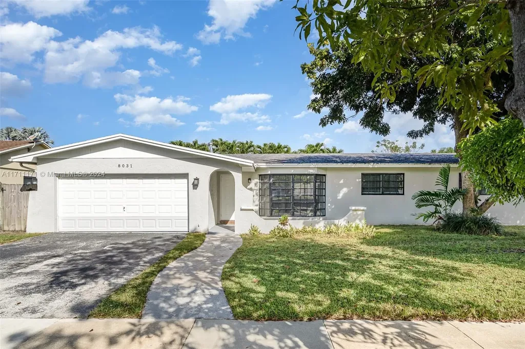 8031 SW 197th Terrace Cutler Bay FL 33189