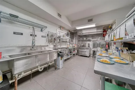 Commercial Property For Sale In North Miami North Miami FL 33161