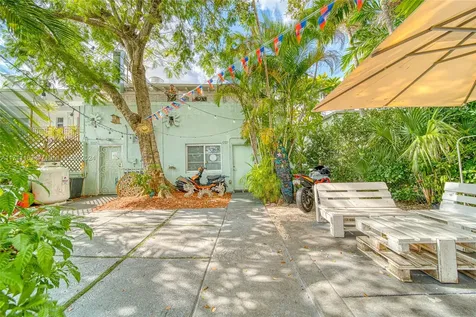 Commercial Property For Sale In North Miami North Miami FL 33161