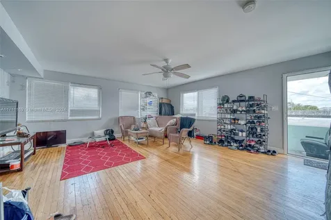 Commercial Property For Sale In North Miami North Miami FL 33161