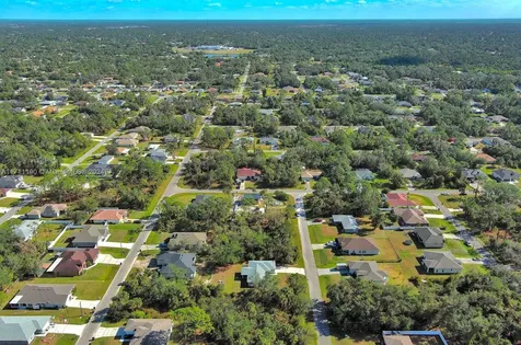 #2 Sargon Avenue North Port FL 34287