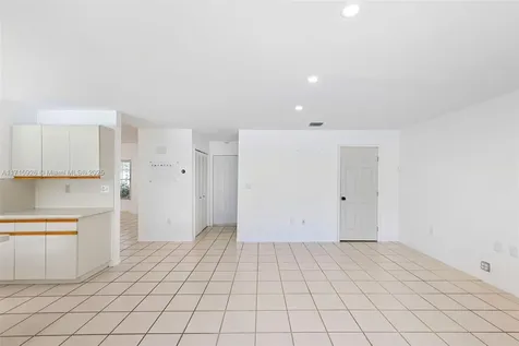 14853 SW 152nd Place Miami FL 33196