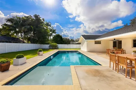 14853 SW 152nd Place Miami FL 33196
