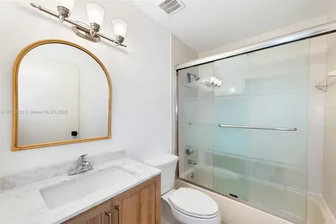 14853 SW 152nd Place Miami FL 33196