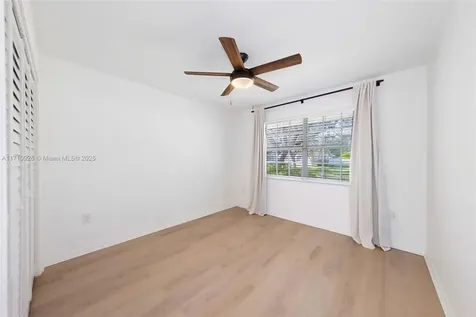14853 SW 152nd Place Miami FL 33196