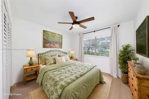 14853 SW 152nd Place Miami FL 33196