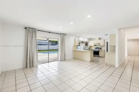 14853 SW 152nd Place Miami FL 33196