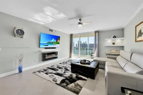 3330 NE 190th Street Aventura FL 33180