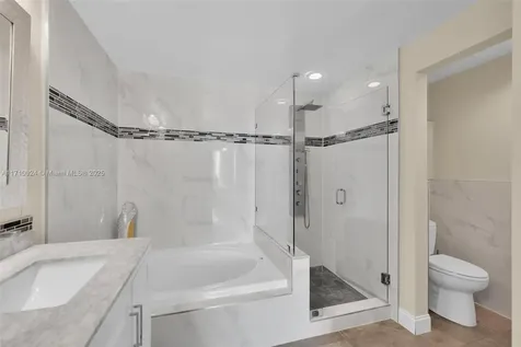 3330 NE 190th Street Aventura FL 33180