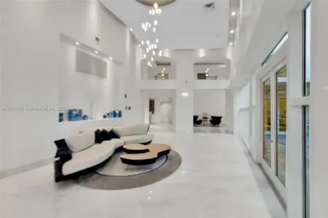 3330 NE 190th Street Aventura FL 33180