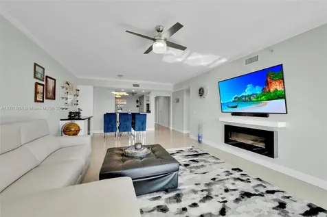 3330 NE 190th Street Aventura FL 33180