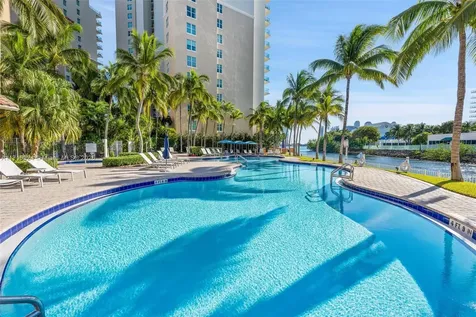 3330 NE 190th Street Aventura FL 33180