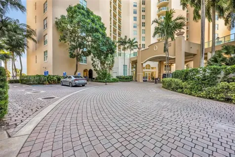 3330 NE 190th Street Aventura FL 33180