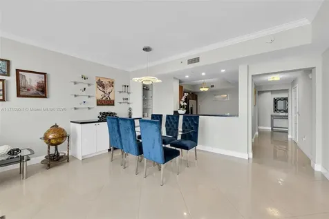 3330 NE 190th Street Aventura FL 33180