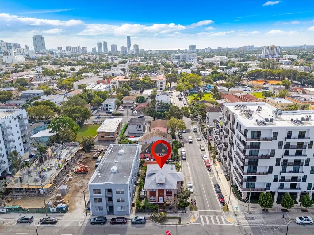 676 SW 1st Street Miami FL 33130