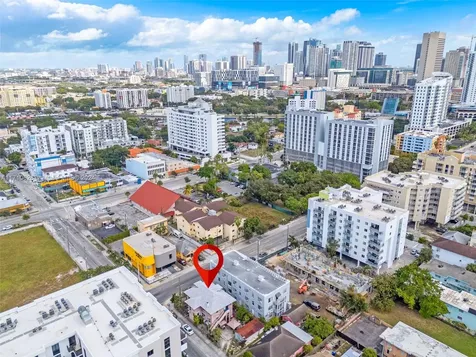 676 SW 1st Street Miami FL 33130