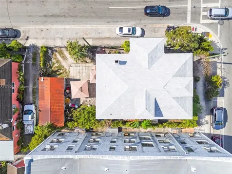 676 SW 1st Street Miami FL 33130