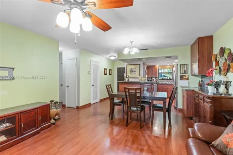 13750 Kendale Lakes Drive Miami FL 33183