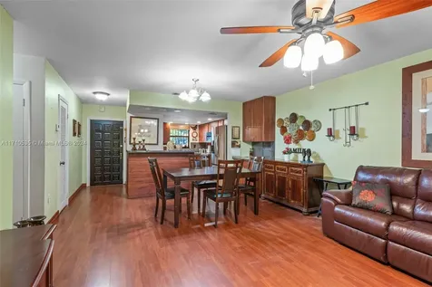 13750 Kendale Lakes Drive Miami FL 33183