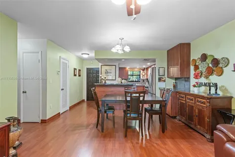 13750 Kendale Lakes Drive Miami FL 33183