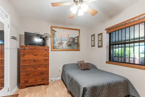 13750 Kendale Lakes Drive Miami FL 33183