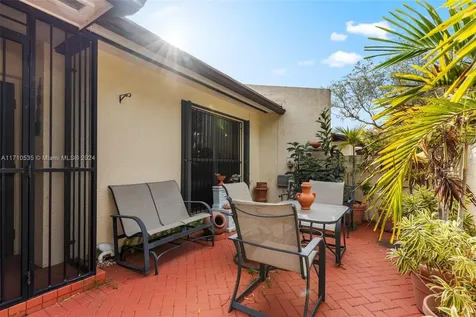 13750 Kendale Lakes Drive Miami FL 33183