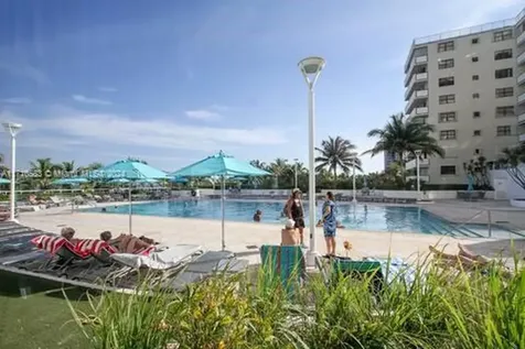 100 Lincoln Road Miami Beach FL 33139