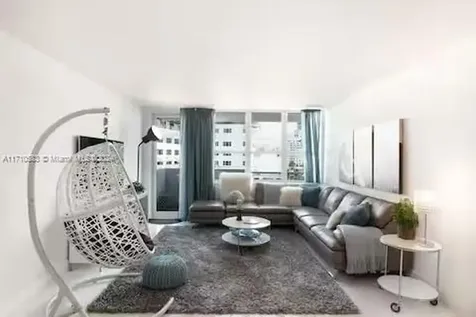 100 Lincoln Road Miami Beach FL 33139