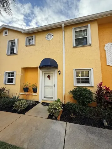 225 Waterside Drive Hypoluxo FL 33462