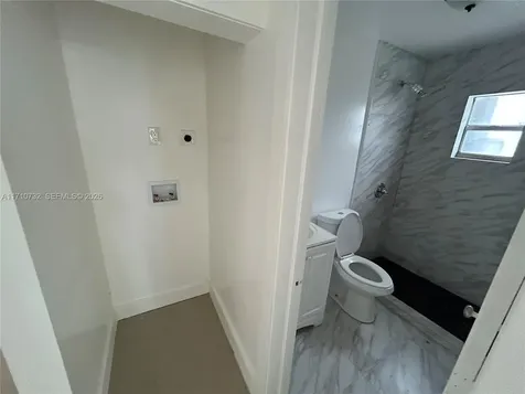 3529 NW 34th Street Miami FL 33142