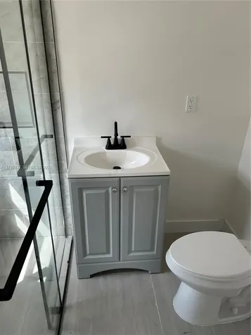 3529 NW 34th Street Miami FL 33142