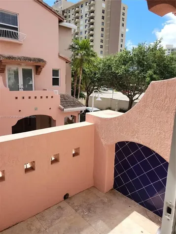 2005 Oceanwalk Terrace Pompano Beach FL 33062