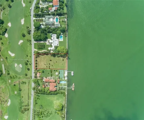 9 W Indian Creek Island Road Indian Creek FL 33154