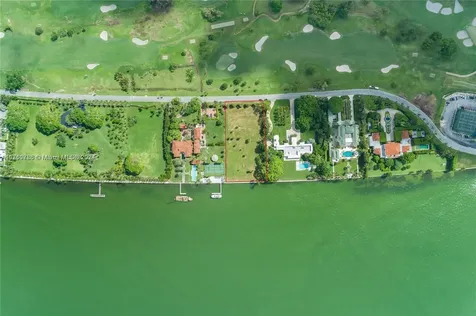 9 W Indian Creek Island Road Indian Creek FL 33154