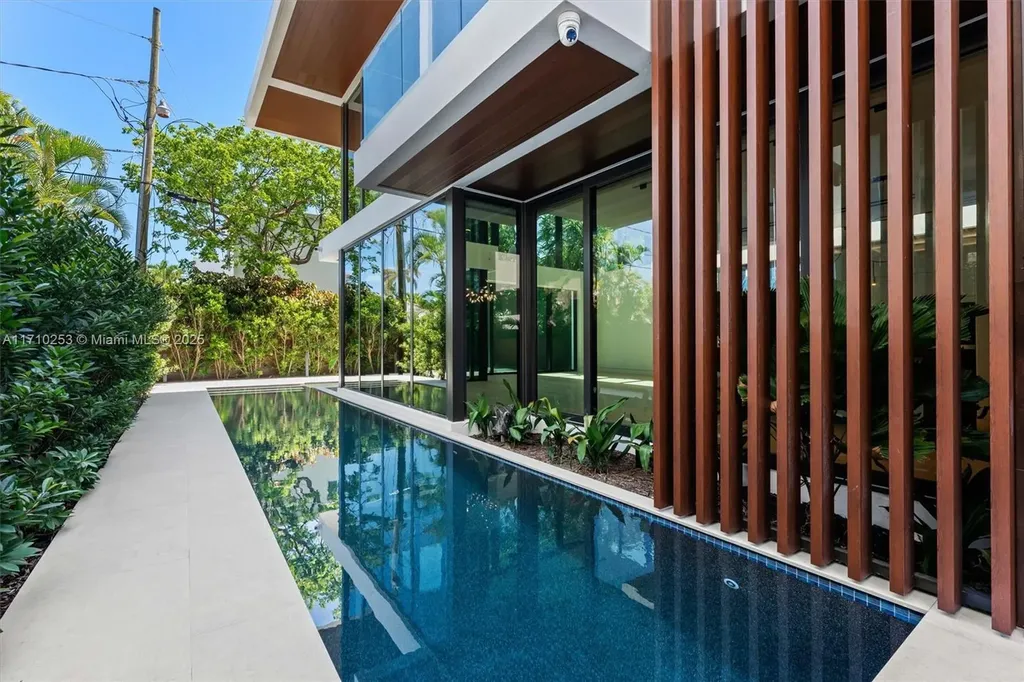 3306 NE 16th Street Fort Lauderdale FL 33304